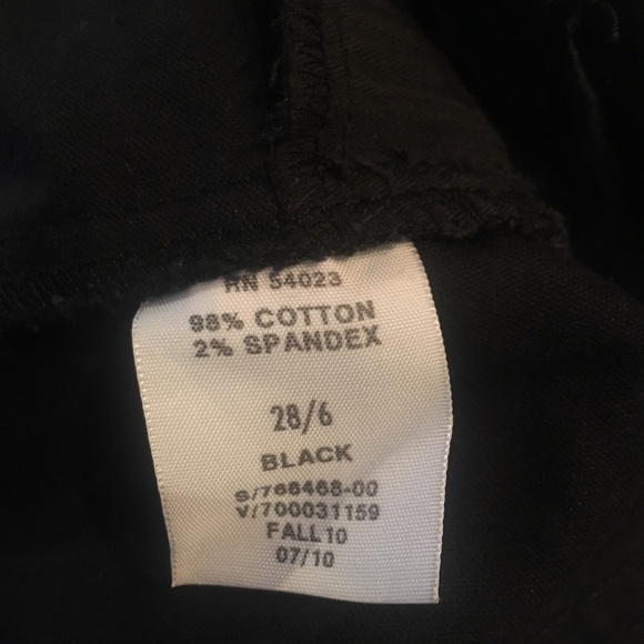 🖤 GAP black corduroy skirt, size 28/6 - Picture 4 of 4